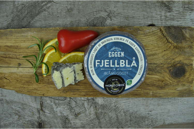 fjellbla muggost fra vingelen